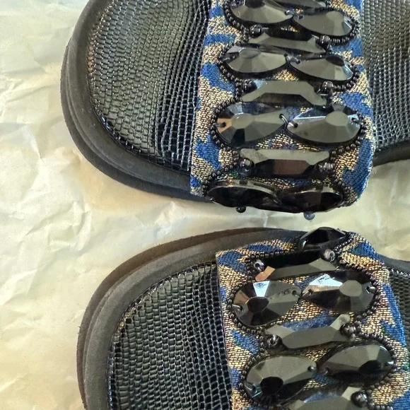 Dries Van Noten Black and Blue Sandals, Jet Beads and Lizard embossed leather - Picture 6 of 10